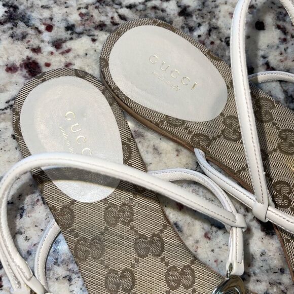 GUCCI Double G Heart Monogram T-Strap Flat Sandals Size 39 US 8.5 Neutral - Picture 6 of 11